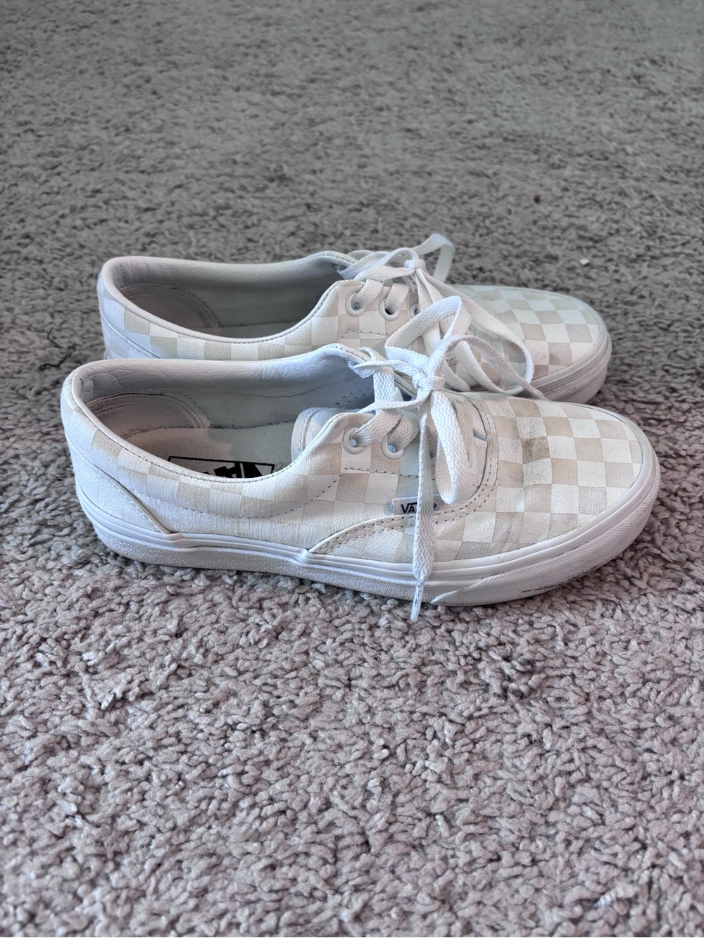 Vans - Picture 3 of 4